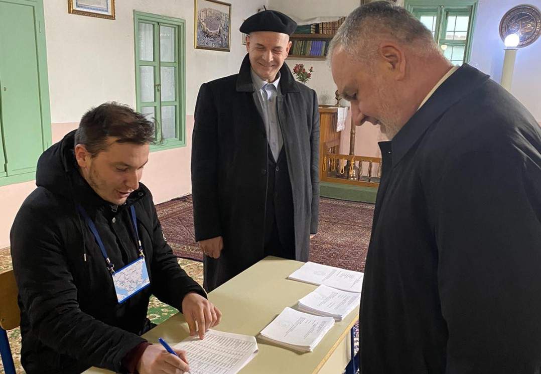 Reis glasao.jpg - Izbori u Islamskoj zajednici: Glasao i reisul-ulema Kavazović